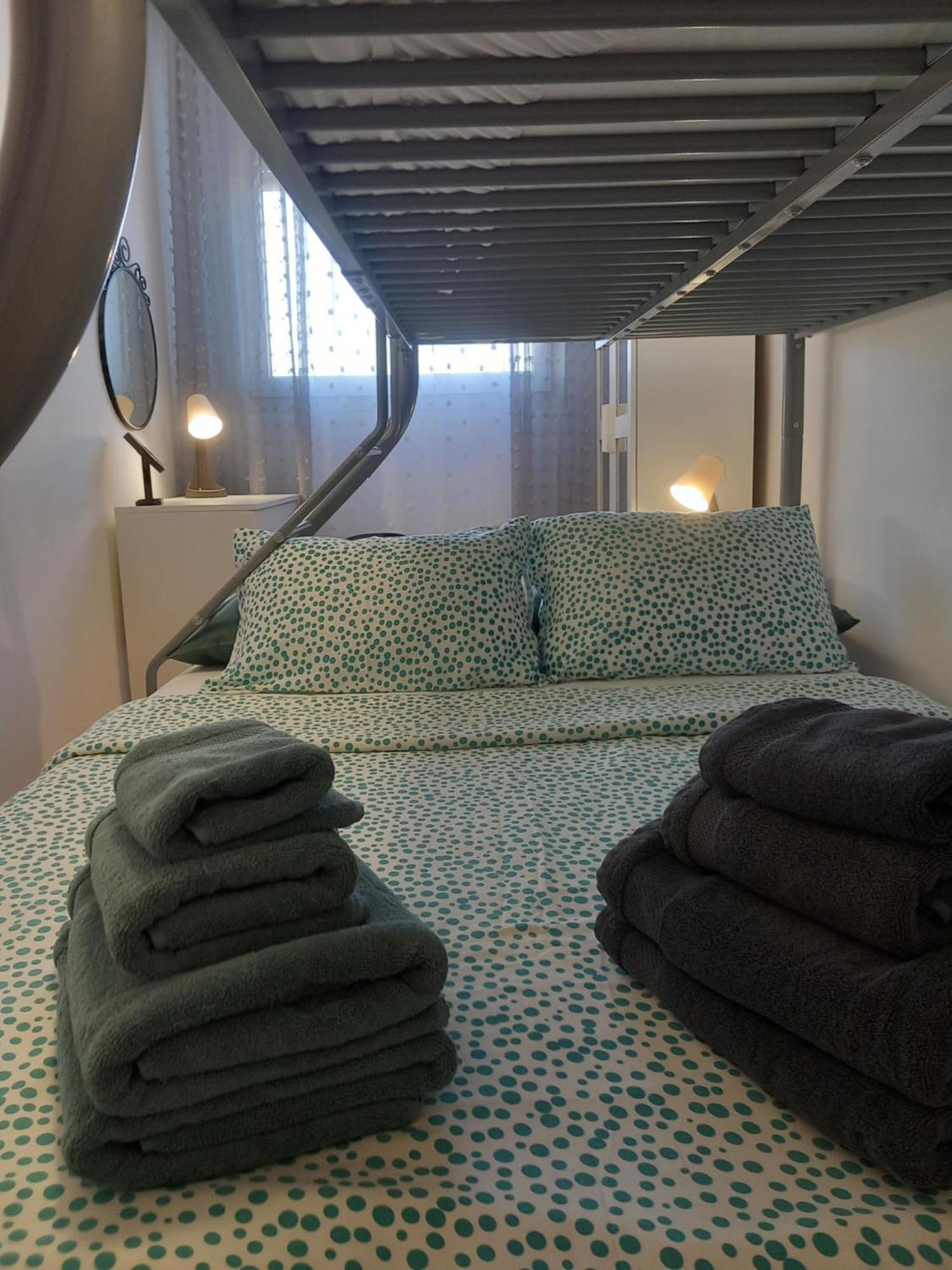 Apartment Harmony - Pleasant And Comfortable Place With A Balcony And A Secured Garage Split Exterior photo